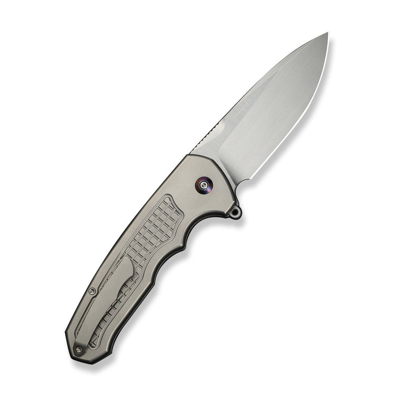 WEKNIFE Starlash Flipper Knife Gray Titanium Handle (3.97" Hand Rubbed Satin CPM 20CV Blade) WE23011C Sample2